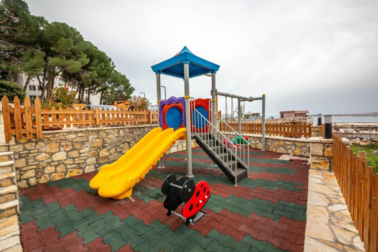 Aerial Hotel & Spa Vlore Exterior photo