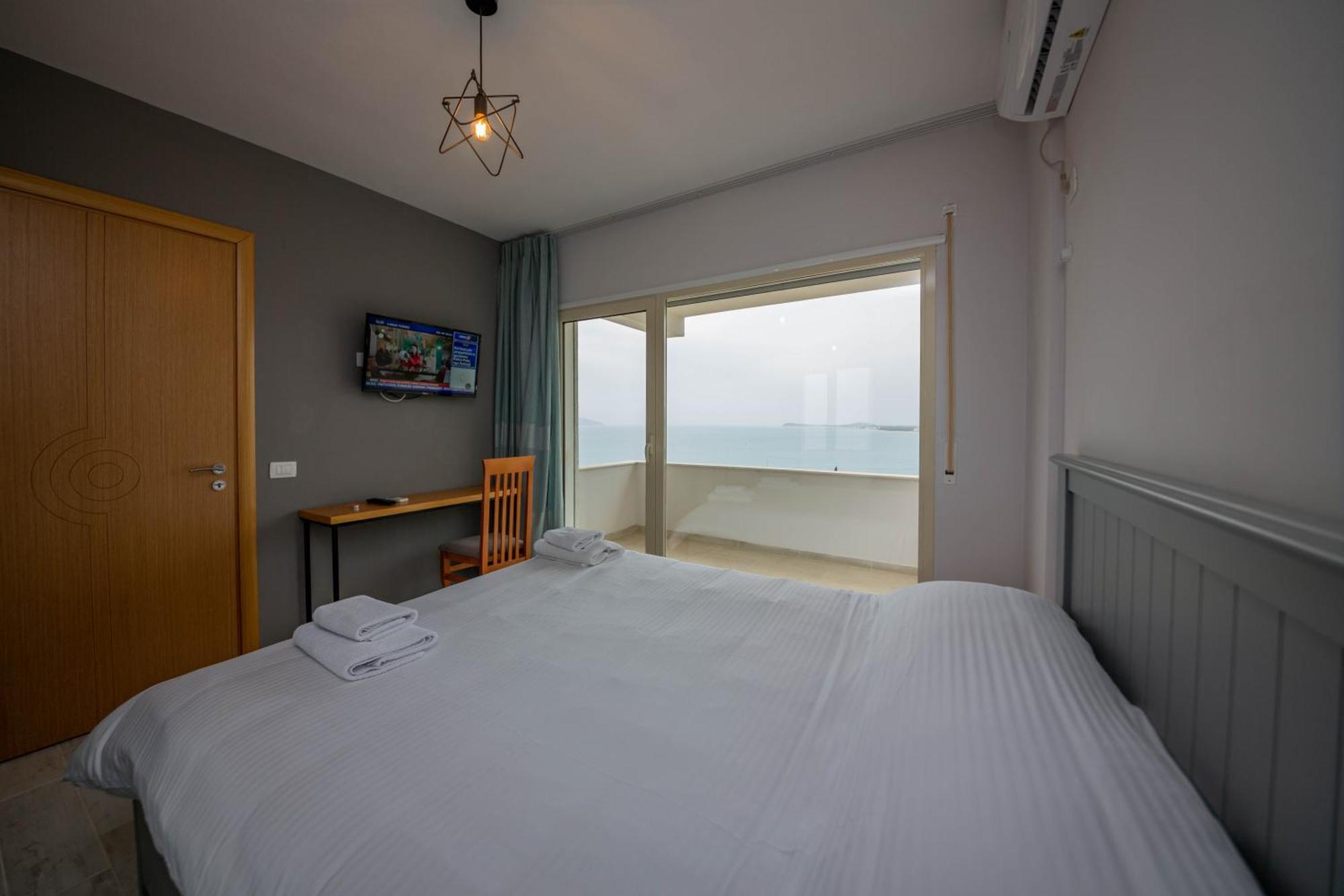 Aerial Hotel & Spa Vlore Exterior photo