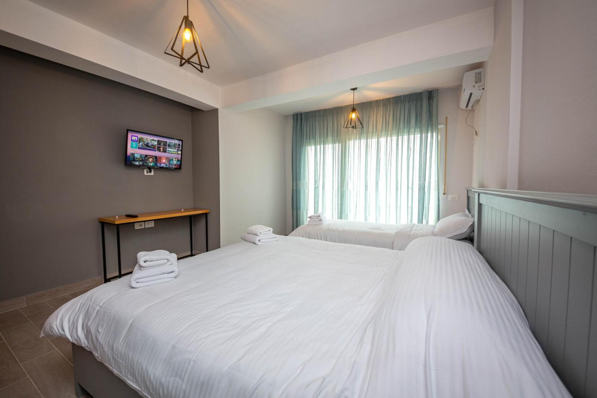 Aerial Hotel & Spa Vlore Exterior photo